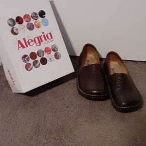 Alegria Debra Shoe